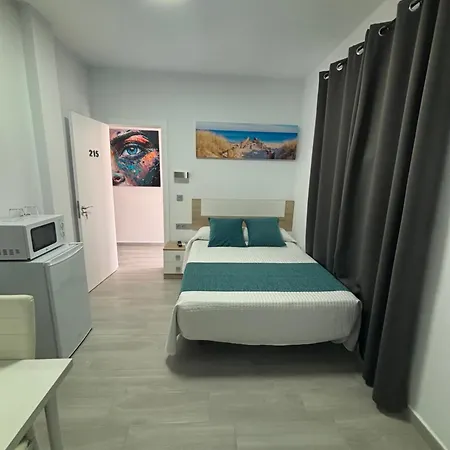 Mellizos Guest house 5*